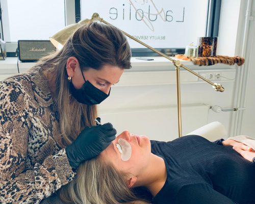 Step-by-step lashlift behandeling | Beautysalon La Jolie